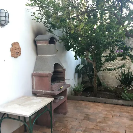 Angela Villa San Foca